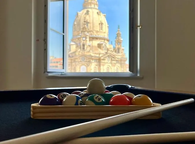 Luxury Home / 3-Raum-Suite An Der Frauenkirche / 6